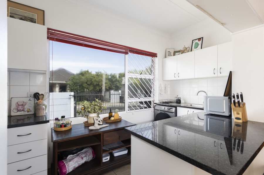 3 Bedroom Property for Sale in Lochnerhof Western Cape